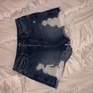 Hollister jean shorts
